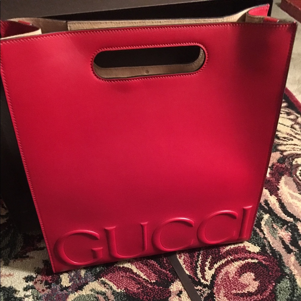 Red XL Gucci Shopping Tote